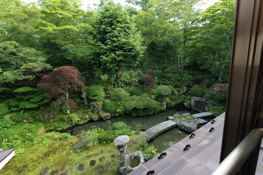 Hôtel Teiensaryo Yamanakako Extérieur photo