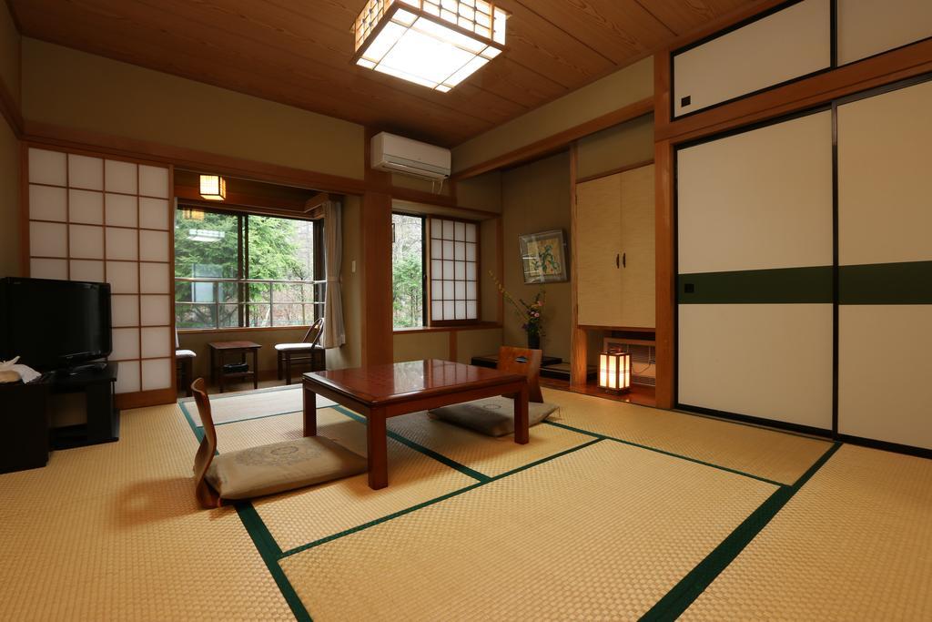 Hôtel Teiensaryo Yamanakako Chambre photo